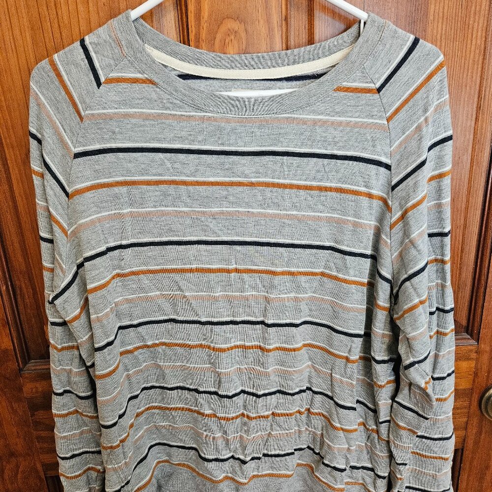 Thread & Supply sweater - sz L